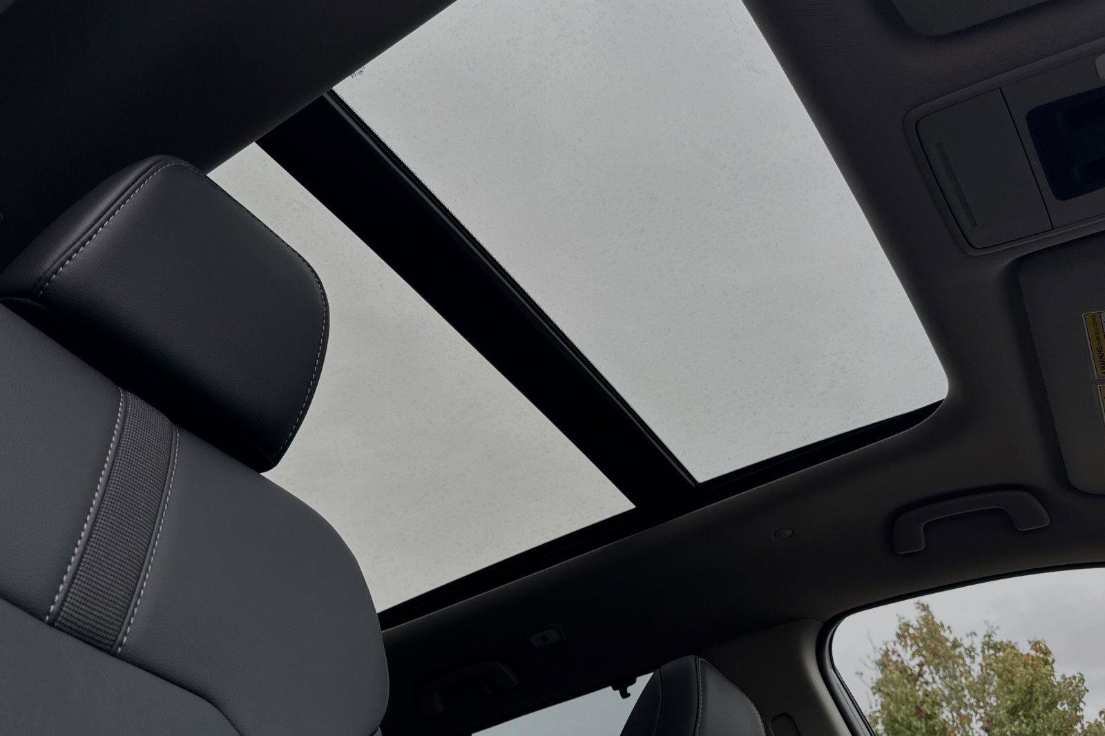 New 2025 Honda Pilot Touring image 19