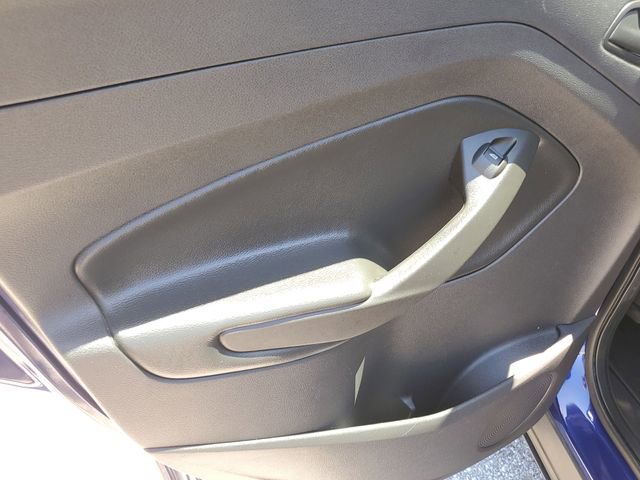 Used 2014 Ford Escape S FWD image 15