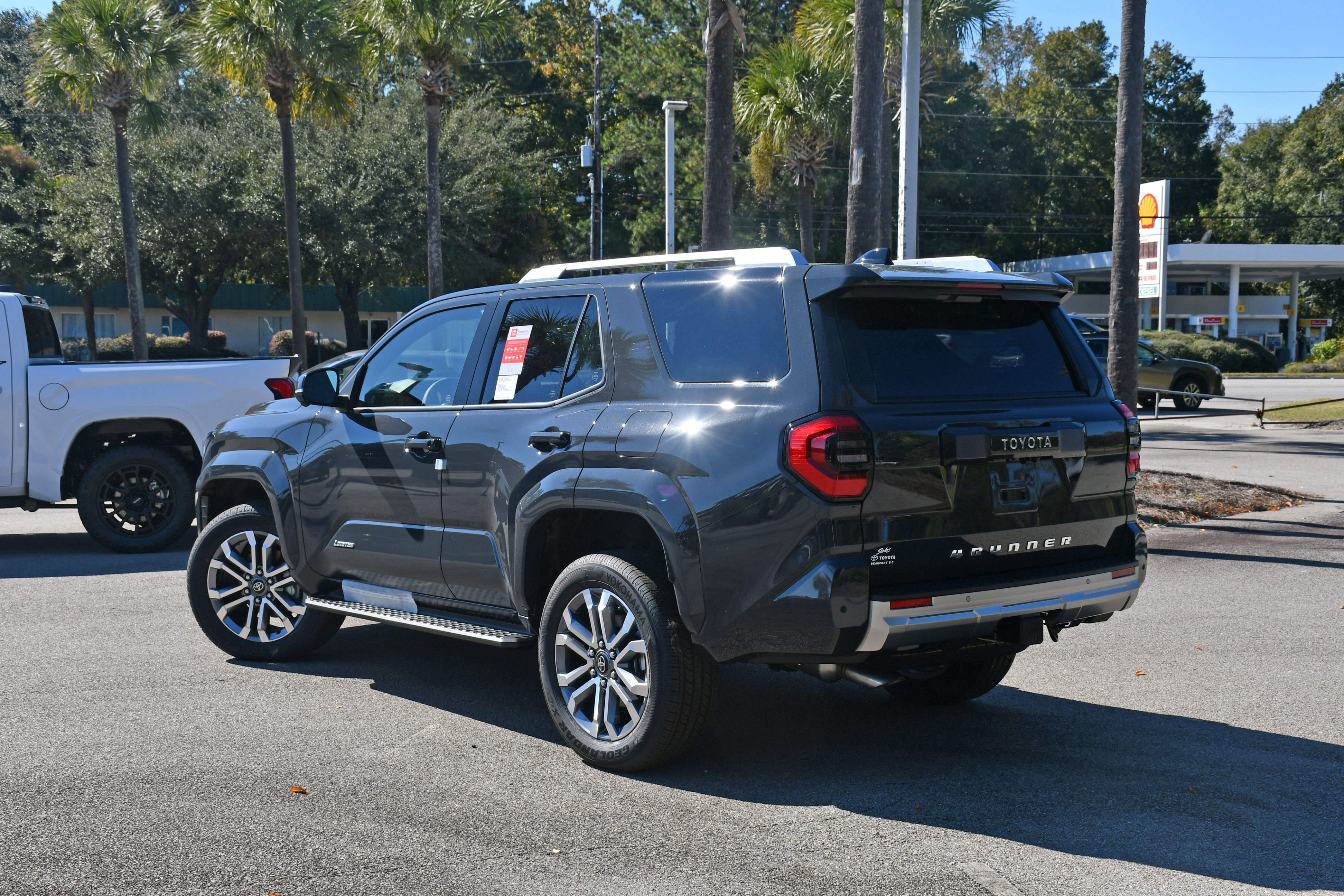 New 2025 Toyota 4Runner Limited image 2