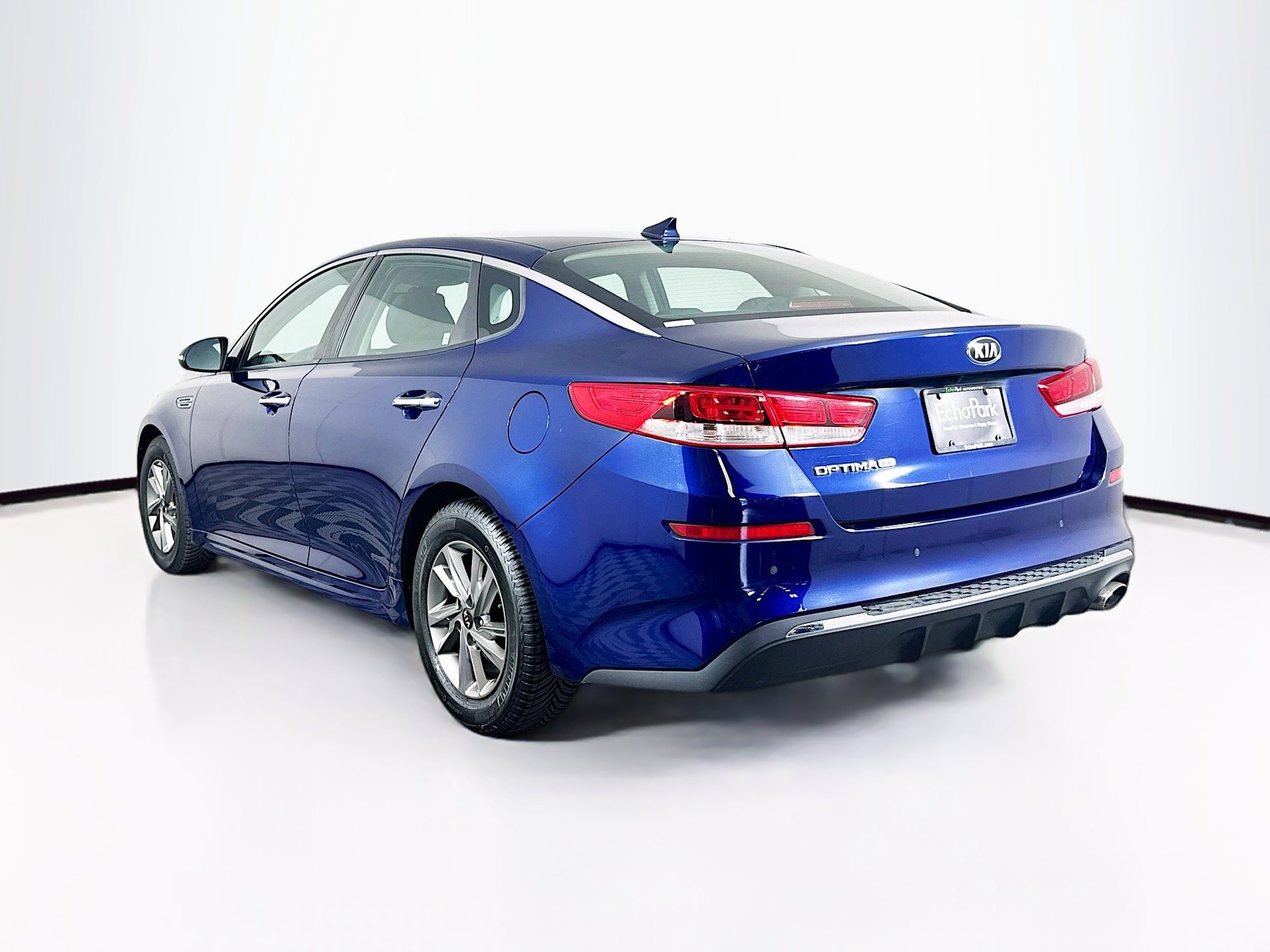 Used 2019 Kia Optima LX FWD image 5