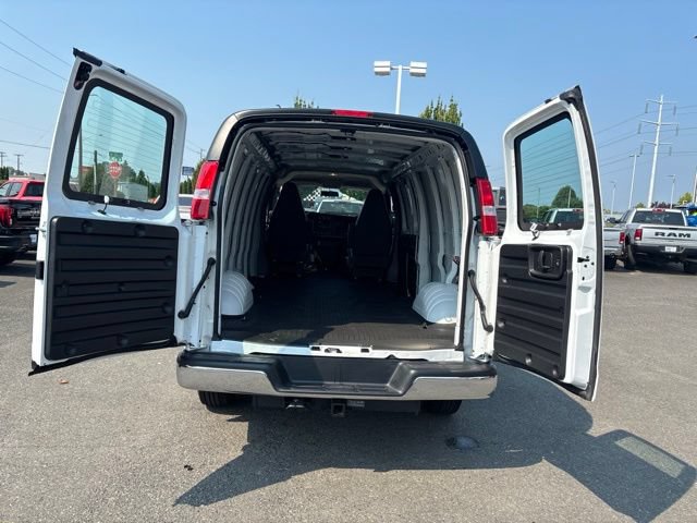 Used 2025 Chevrolet Express 2500 Extended w/ Driver Convenience Package RWD image 25