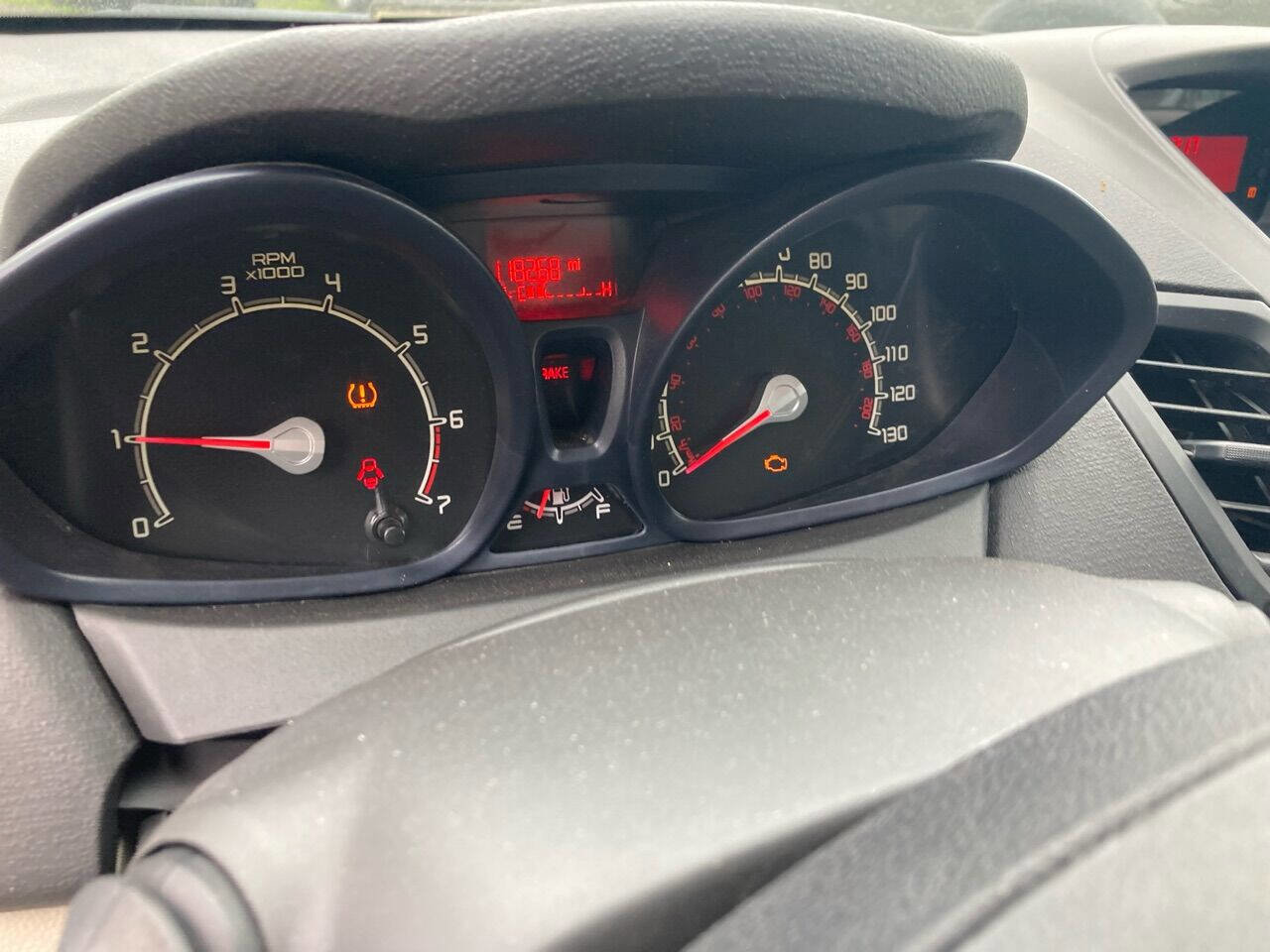 Used 2013 Ford Fiesta S FWD image 15