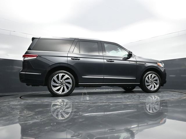 Used 2023 Lincoln Navigator Reserve AWD/4WD image 54