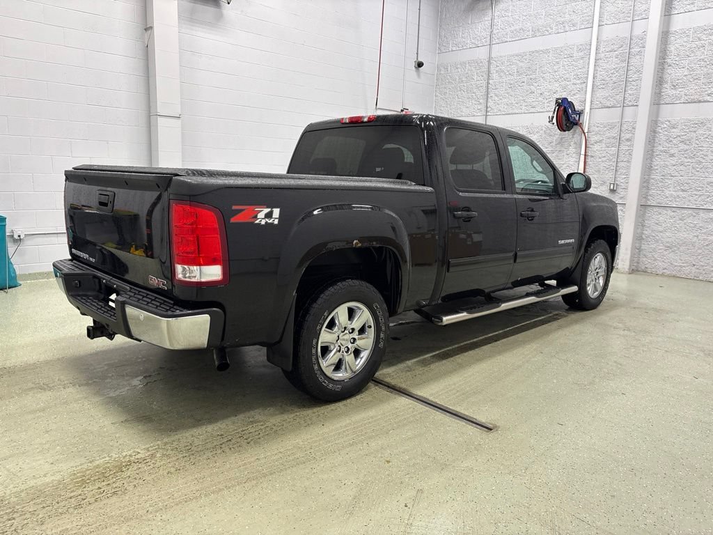 Used 2012 GMC Sierra 1500 SLT w/ SLT Convenience Package AWD/4WD image 4