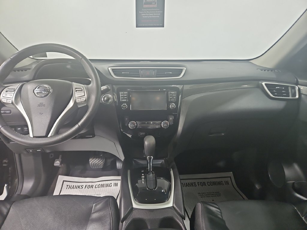 Used 2016 Nissan Rogue SL w/ SL Premium Package AWD/4WD image 18
