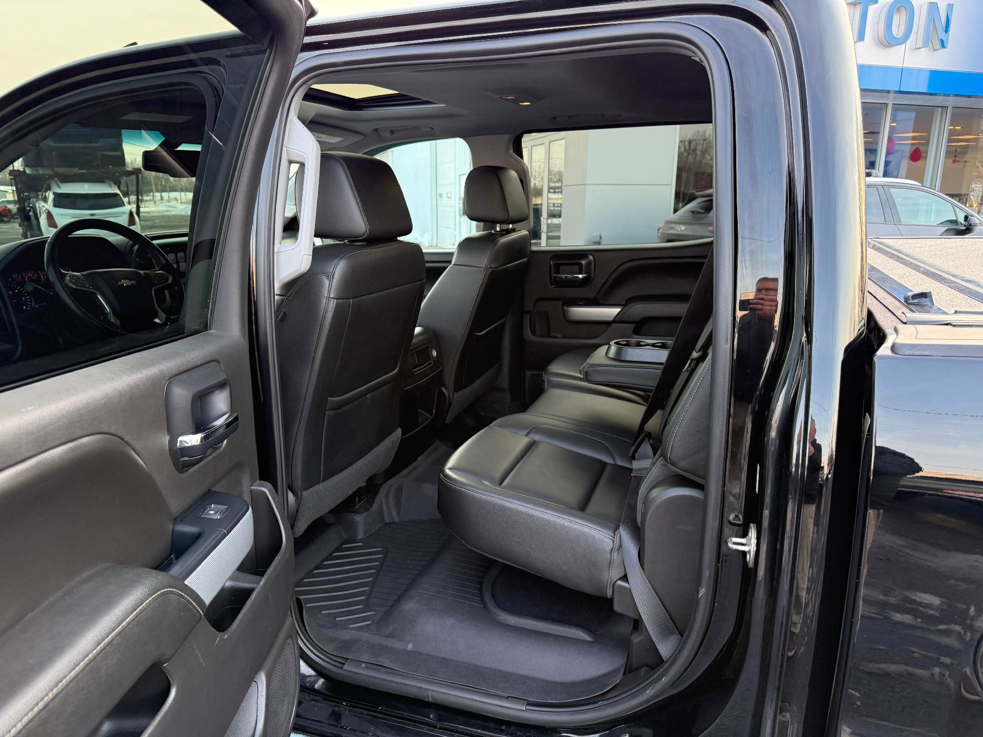 Used 2018 Chevrolet Silverado 1500 LTZ image 15