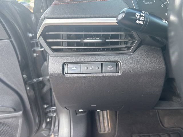 Used 2022 Nissan Altima 2.5 SR AWD/4WD image 19