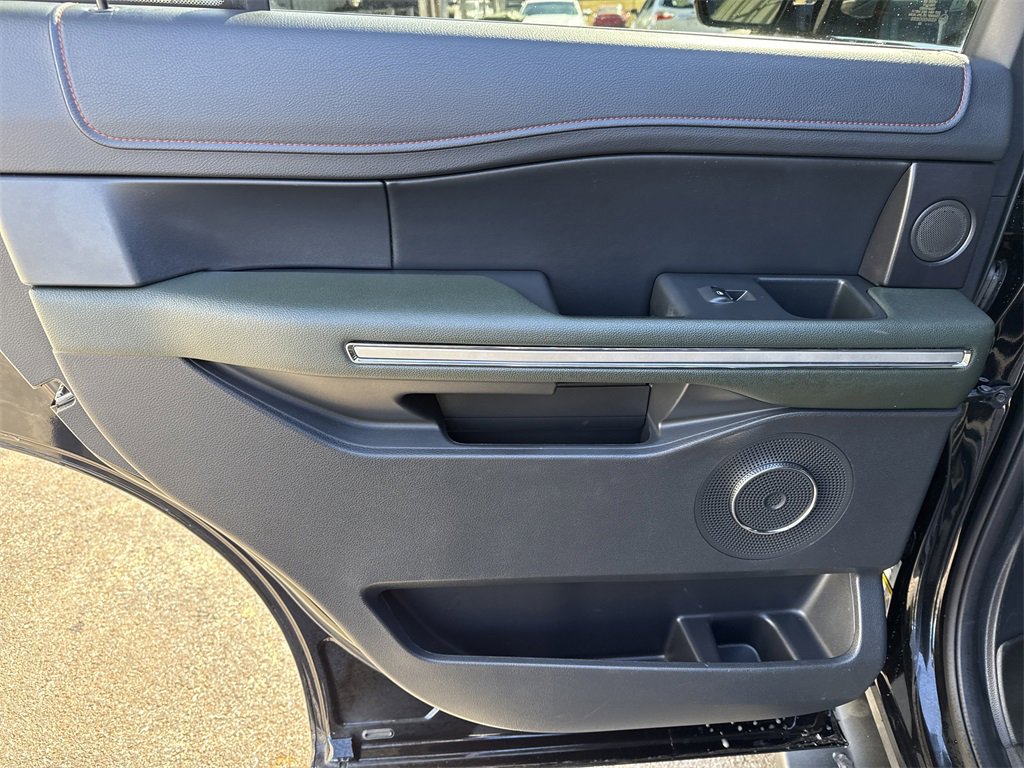 Used 2022 Ford Expedition Timberline image 25