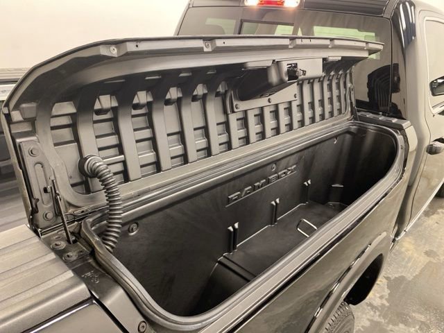 Used 2025 RAM 1500 Limited AWD/4WD image 29