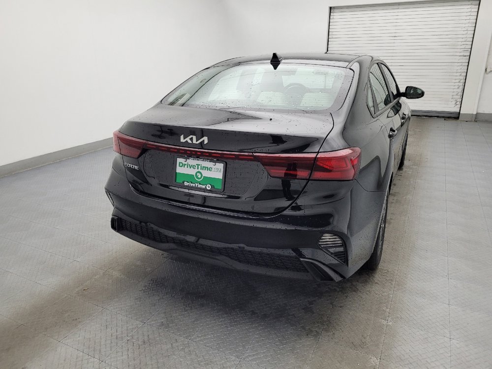 Used 2023 Kia Forte LXS image 7