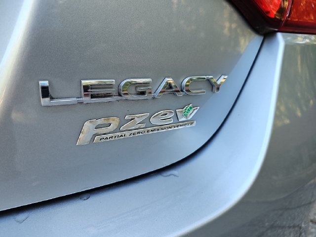 Used 2017 Subaru Legacy 2.5i AWD/4WD image 28