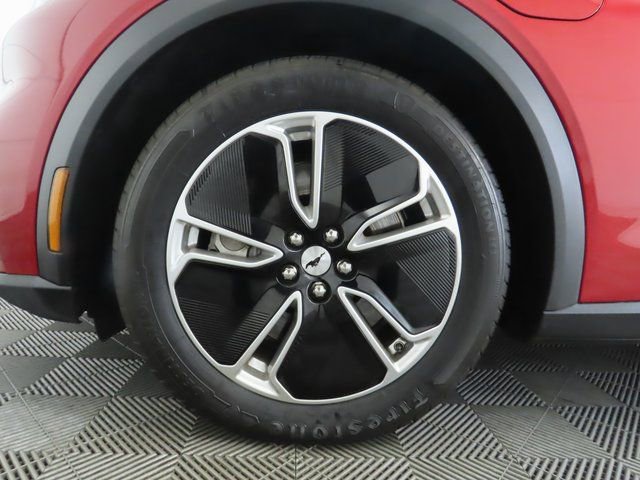 Used 2021 Ford Mustang Mach-E Select w/ Comfort/Appearance Package image 31