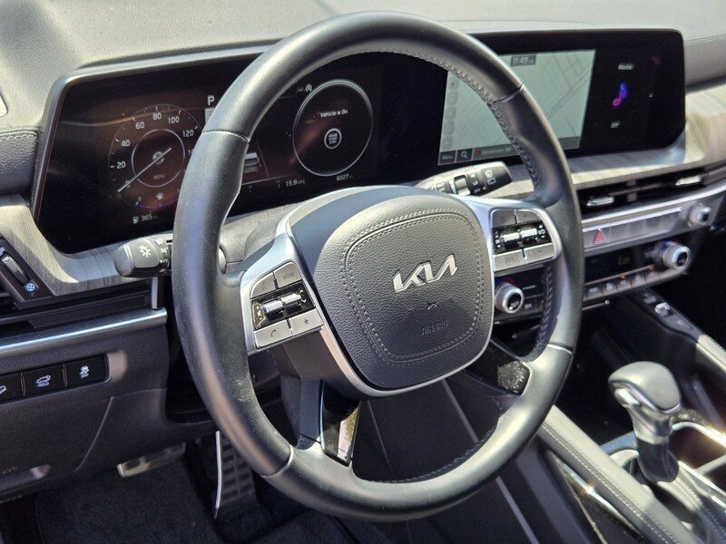 Certified 2025 Kia Telluride SX FWD image 21