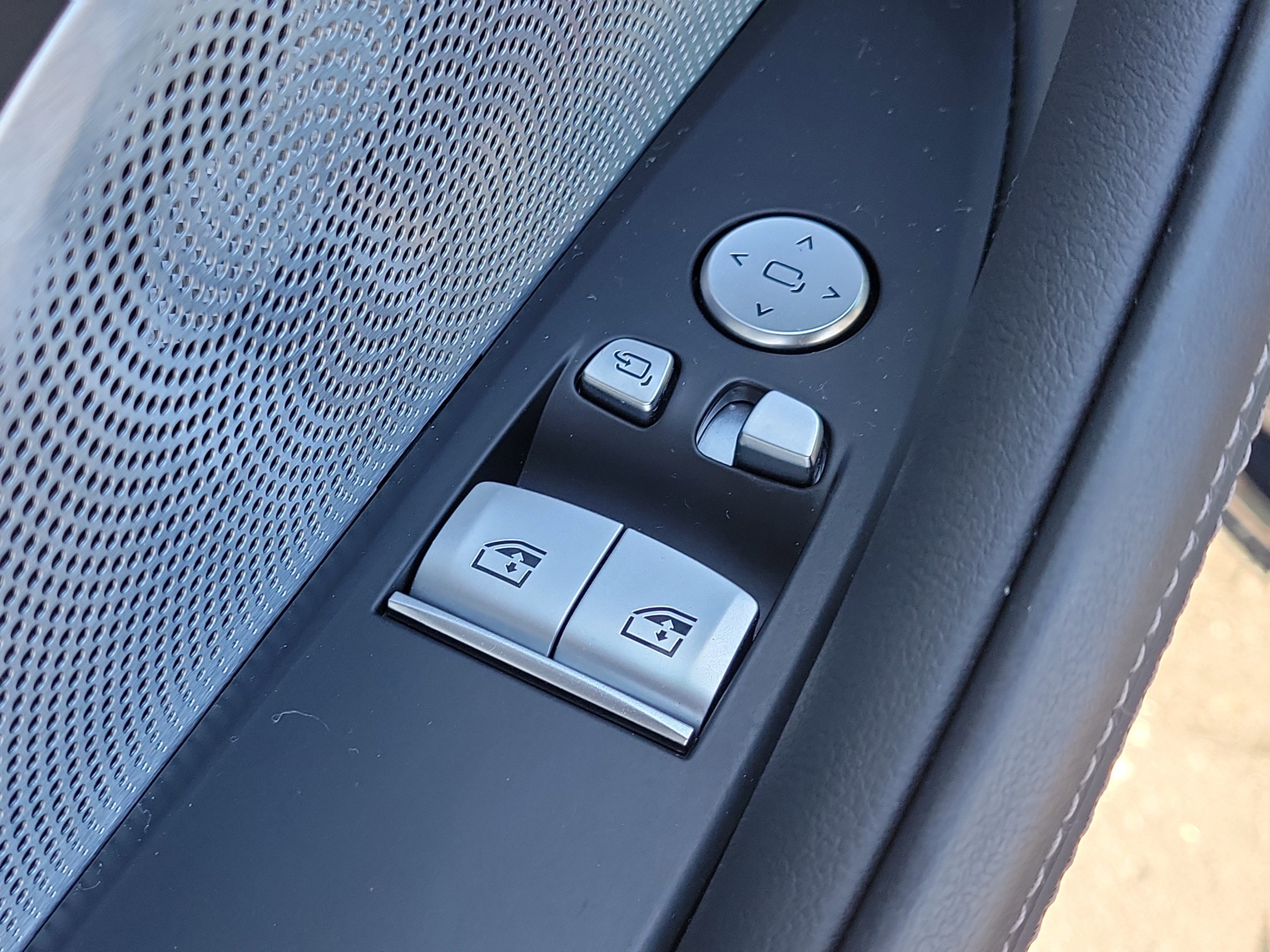 Used 2025 BMW M850i xDrive Coupe image 20