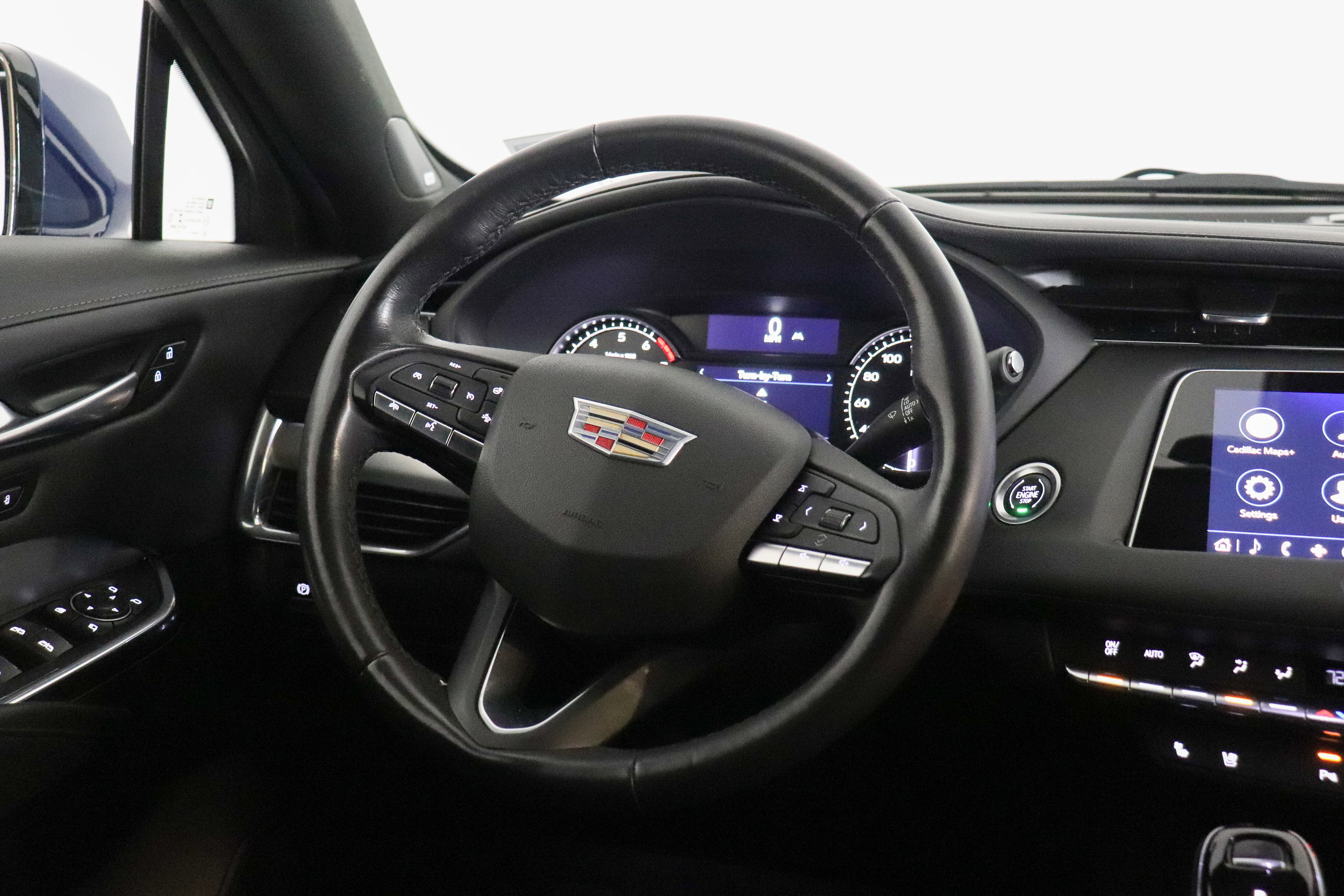 Used 2023 Cadillac XT4 Premium Luxury w/ Driver Assist Package AWD/4WD image 23