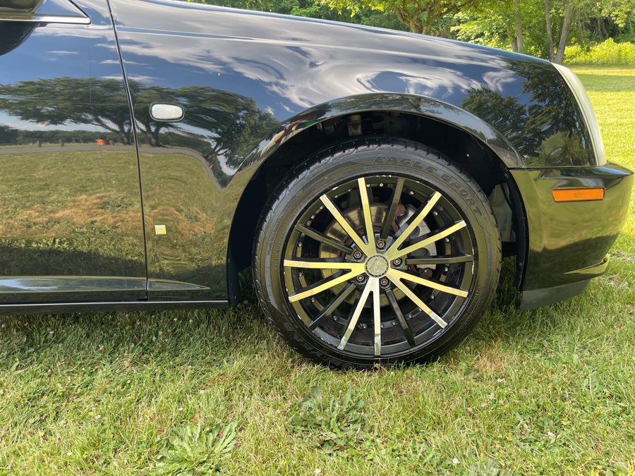 Used 2006 Cadillac STS V8 w/ Preferred Equipment Group RWD image 26