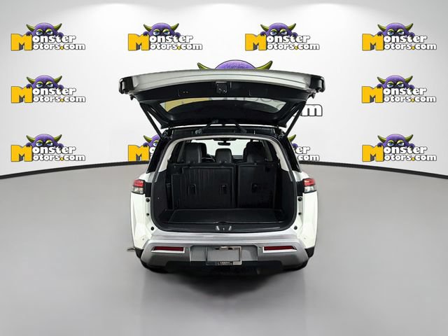 Used 2024 Nissan Pathfinder Platinum AWD/4WD image 27