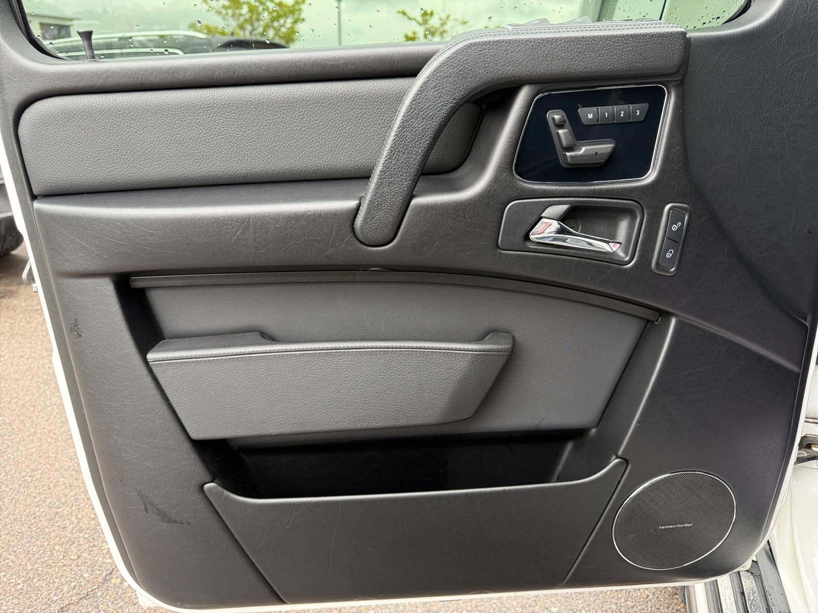 Used 2017 Mercedes-Benz G 550 image 19