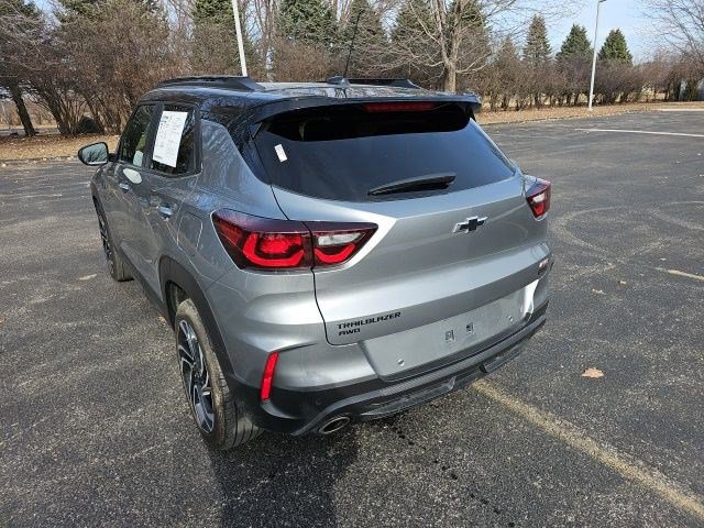 Used 2025 Chevrolet TrailBlazer RS w/ Convenience Package image 3