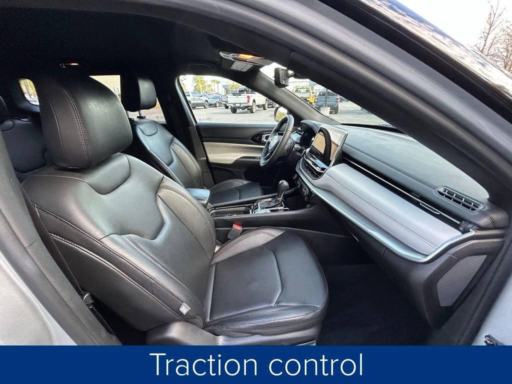 Used 2024 Jeep Compass Limited image 24