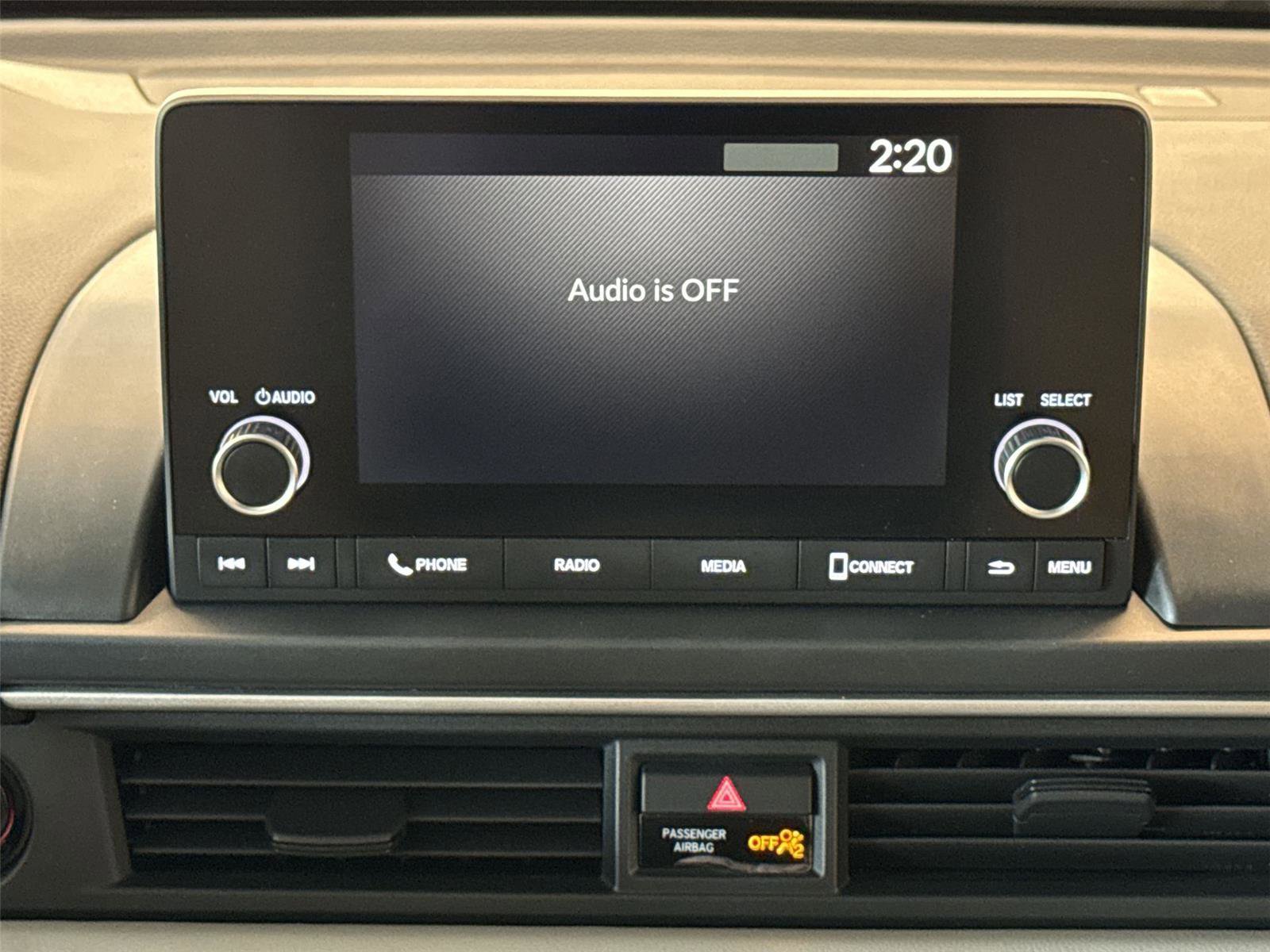 Certified 2023 Honda Pilot LX image 12