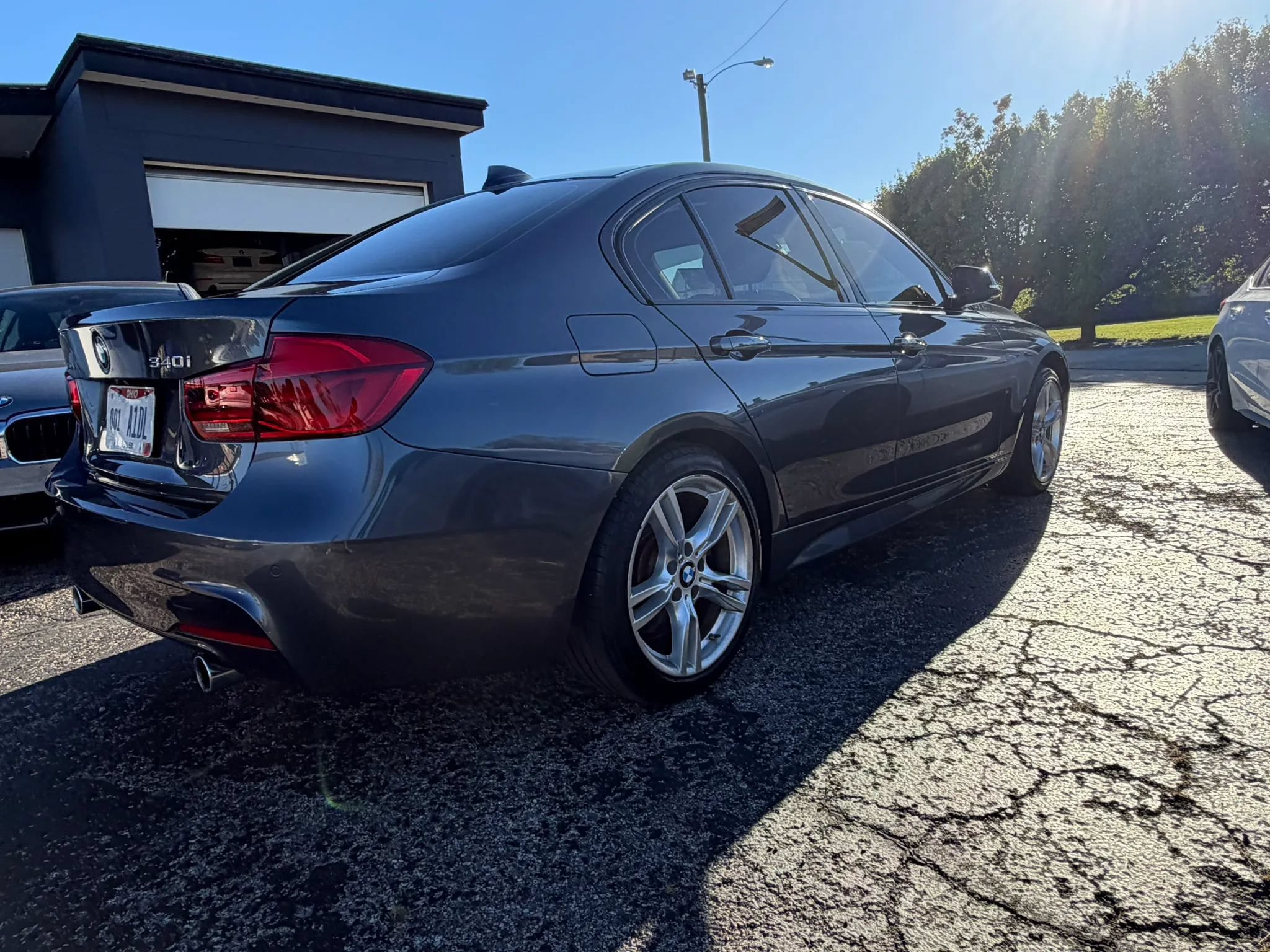 Used 2018 BMW 340i xDrive Sedan w/ Premium Package AWD/4WD image 8