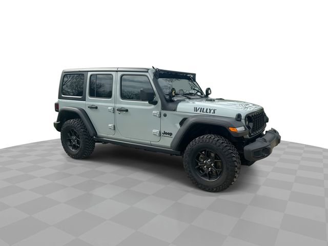 Used 2024 Jeep Wrangler Unlimited Sport AWD/4WD image 3