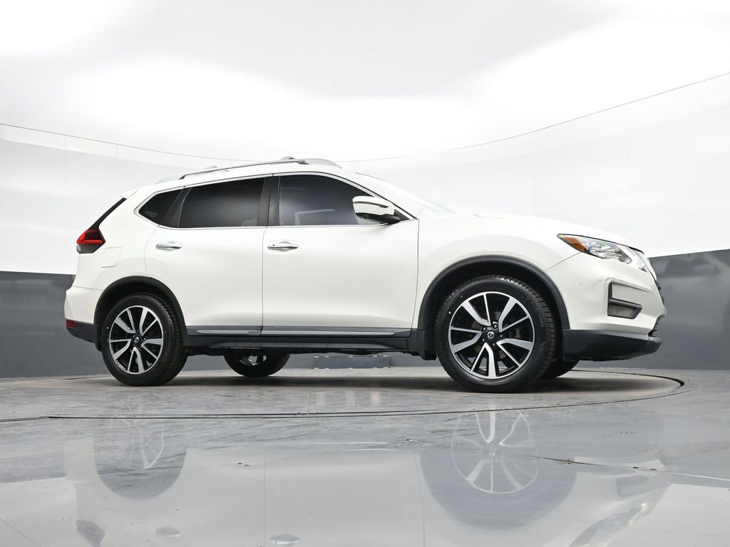 Used 2020 Nissan Rogue SL w/ Premium Package image 35