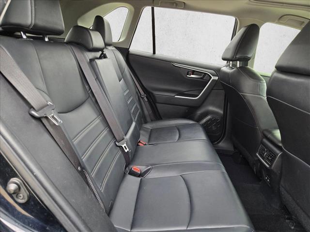 Used 2020 Toyota RAV4 Limited image 21