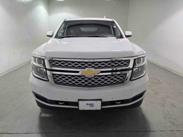 Used 2018 Chevrolet Suburban LT w/ LT Signature Package AWD/4WD image 2