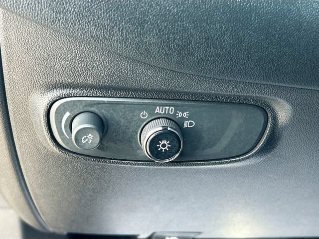 Used 2022 Chevrolet Equinox LT AWD/4WD image 13