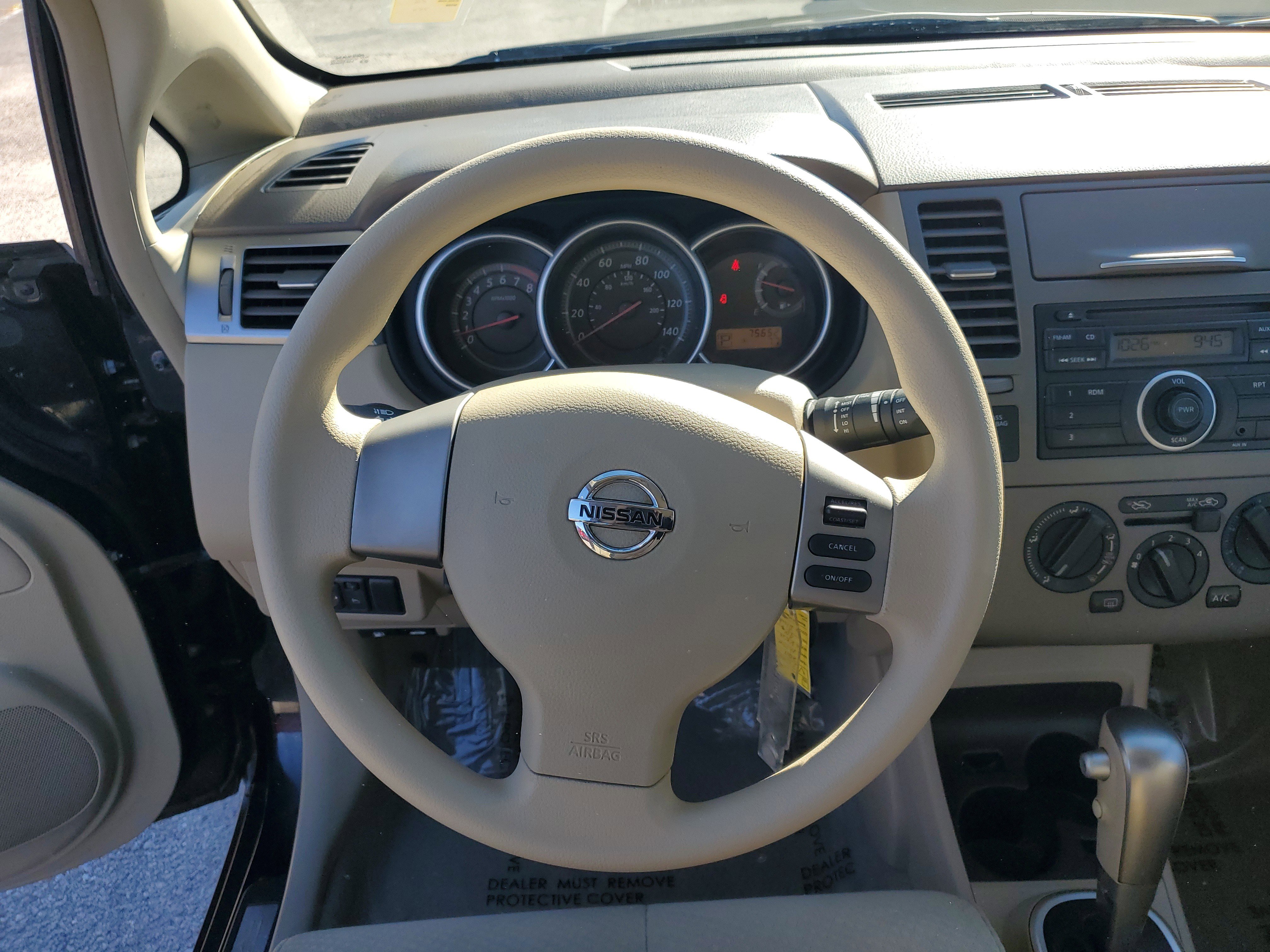 Used 2011 Nissan Versa 1.8 S w/ Plus Pkg image 16
