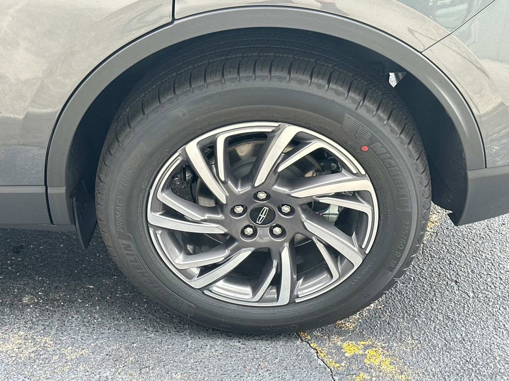 New 2025 Lincoln Corsair FWD w/ Equipment Group 101A image 20