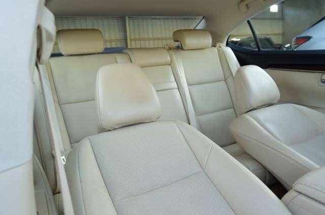 Used 2014 Lexus ES 350 w/ Premium Package FWD image 44