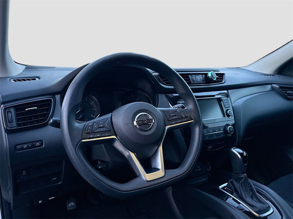 Used 2019 Nissan Rogue Sport S image 10