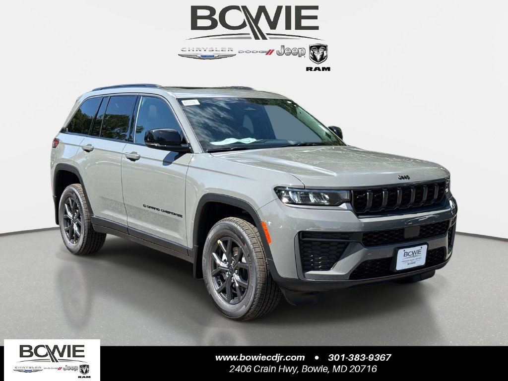 New 2027 Jeep Grand Cherokee Altitude AWD/4WD image 1
