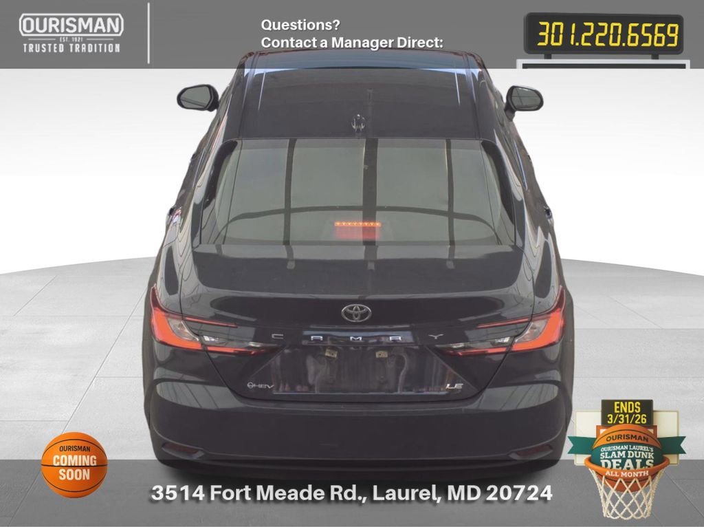 Used 2025 Toyota Camry LE image 9