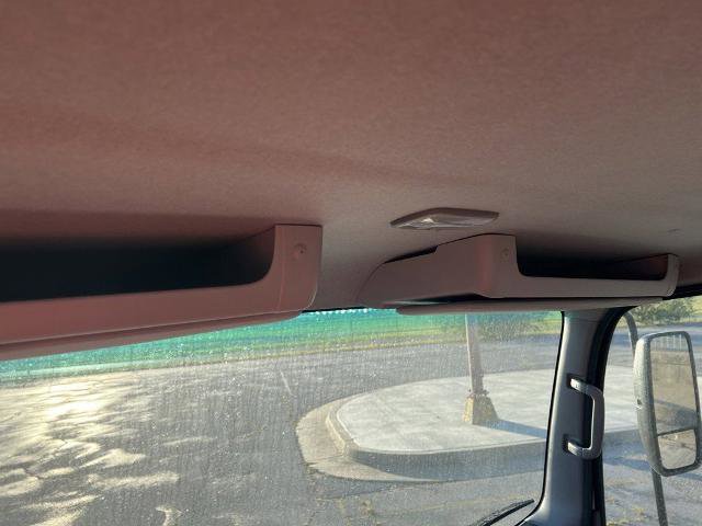 New 2024 Chevrolet Low Cab Forward image 13