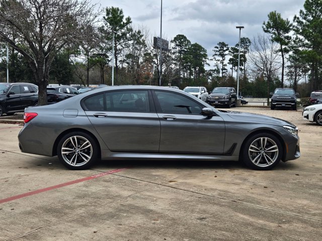 Used 2018 BMW 750i xDrive AWD/4WD image 4