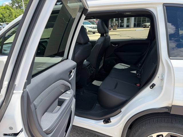 Used 2025 Subaru Forester Limited w/ Popular Package #2 AWD/4WD image 13