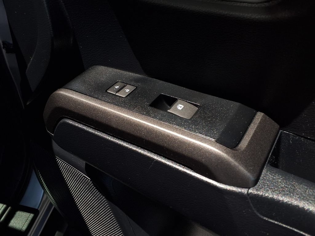 Used 2019 Toyota Tacoma TRD Sport RWD image 38
