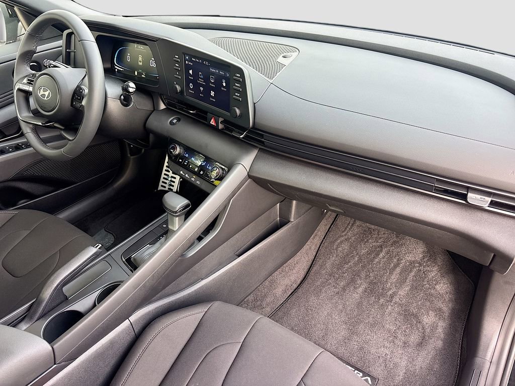 Certified 2026 Hyundai Elantra Sport image 27