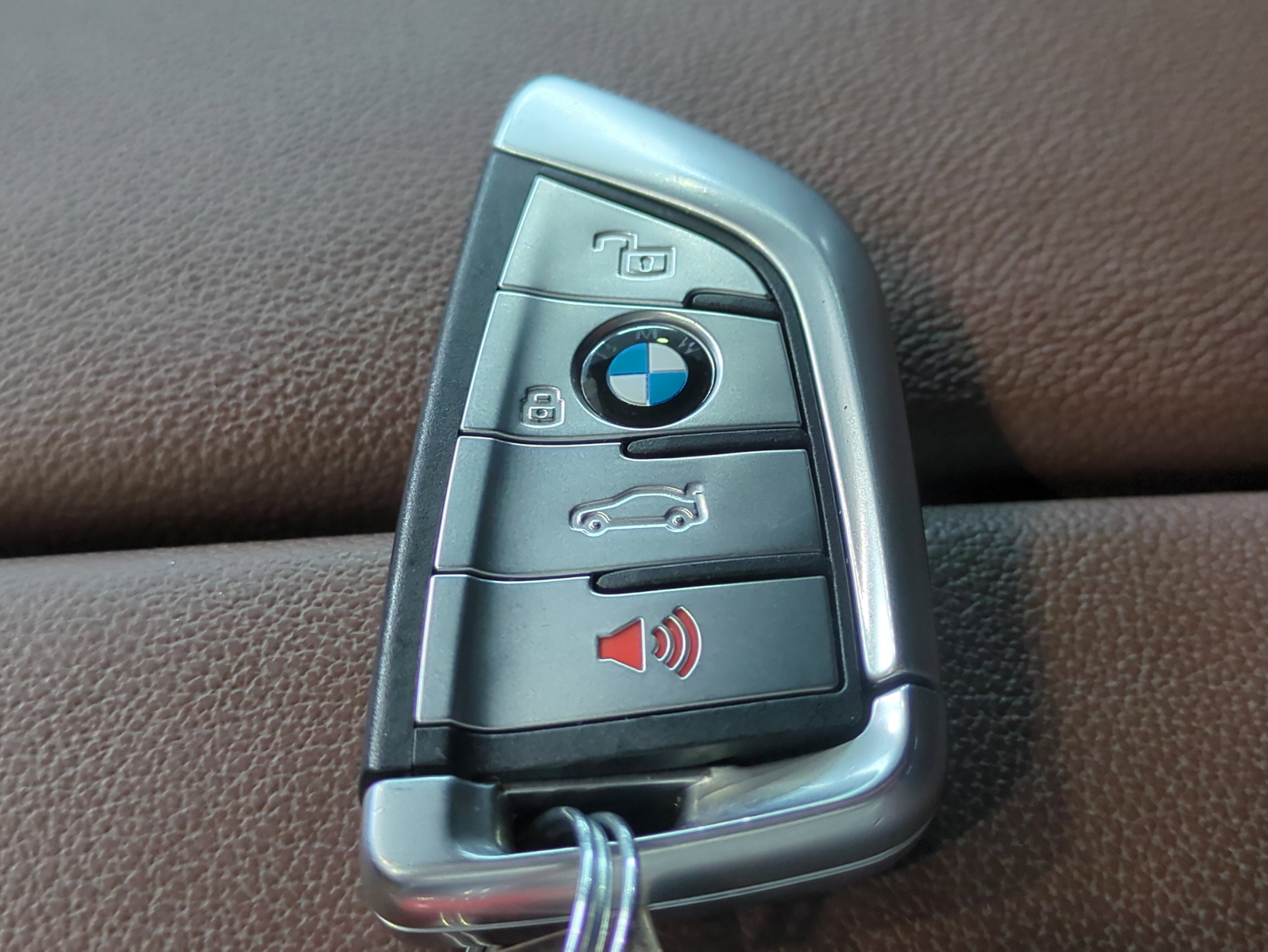 Used 2021 BMW X5 xDrive40i w/ Premium Package image 33