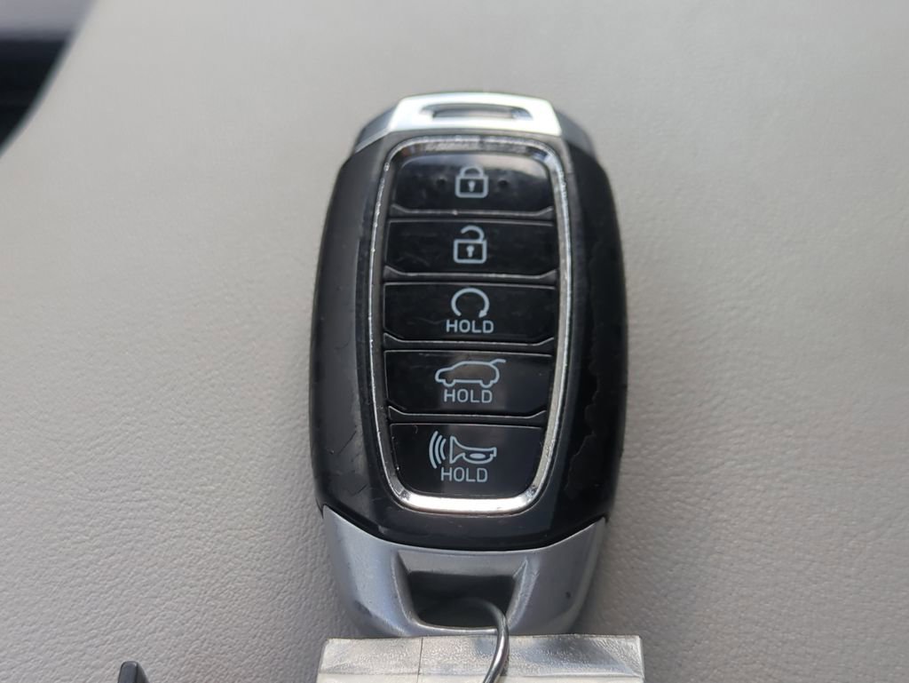 Used 2022 Hyundai Palisade Limited image 34