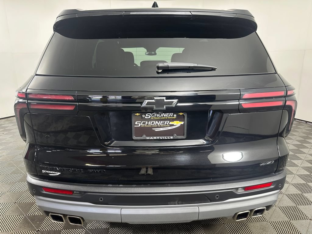 Used 2025 Chevrolet Traverse Z71 w/ LPO, Floor Liner Package AWD/4WD image 4
