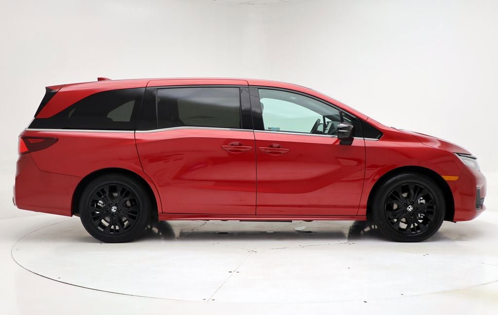 Used 2025 Honda Odyssey Sport-L image 3