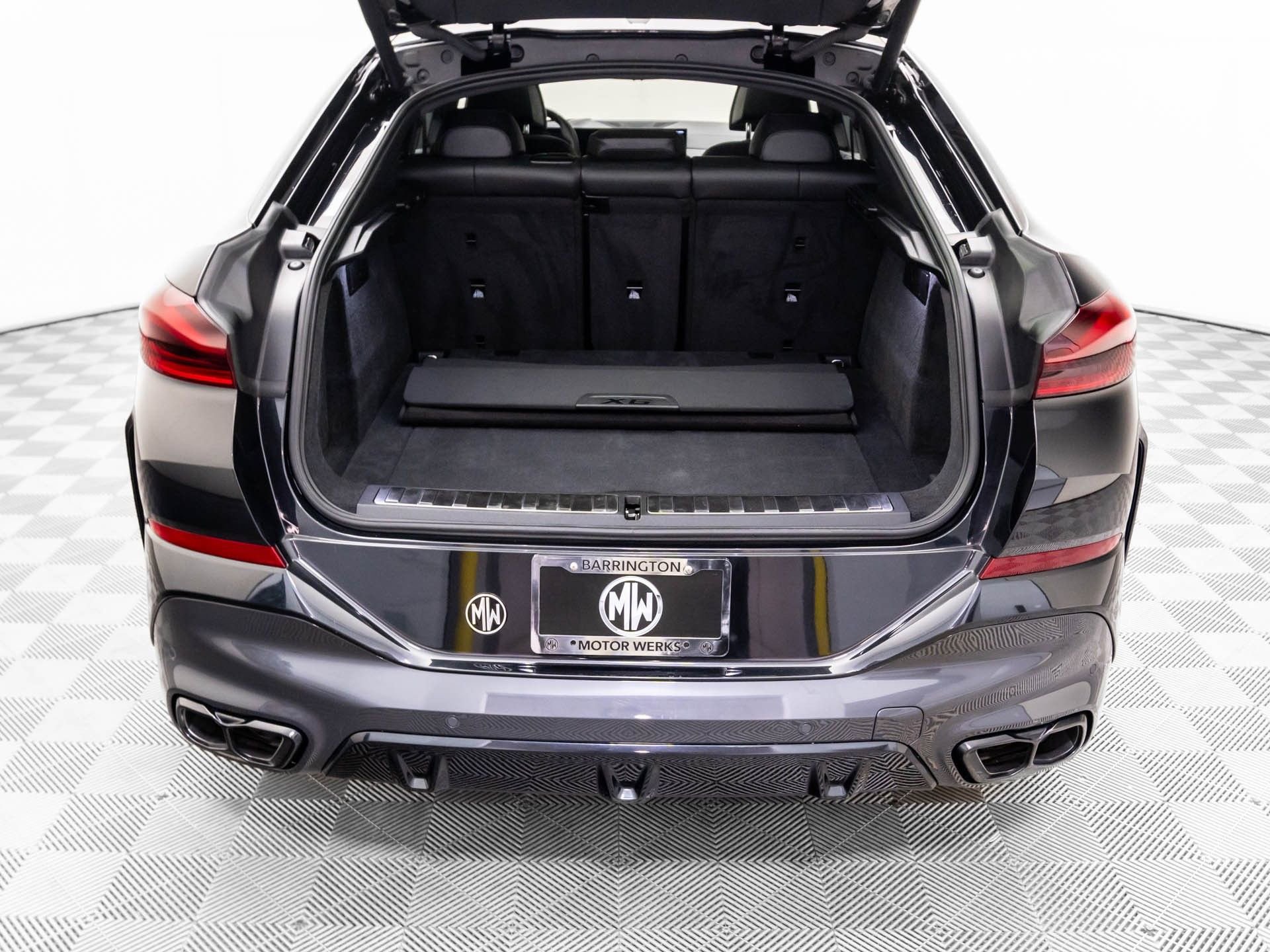 Used 2024 BMW X6 M60i w/ Dynamic Handling Package AWD/4WD image 33