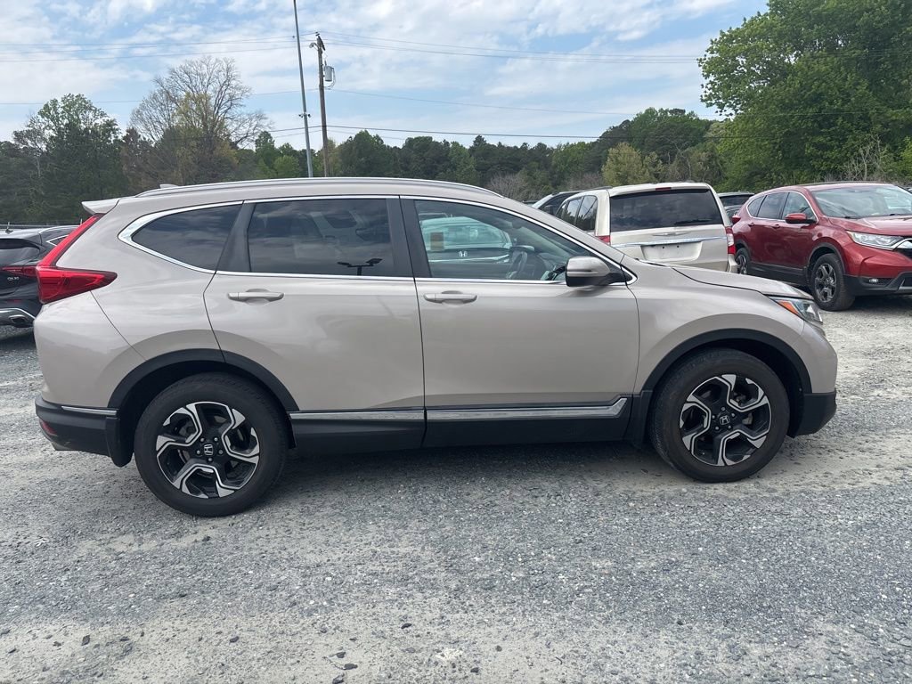 Used 2018 Honda CR-V Touring image 4