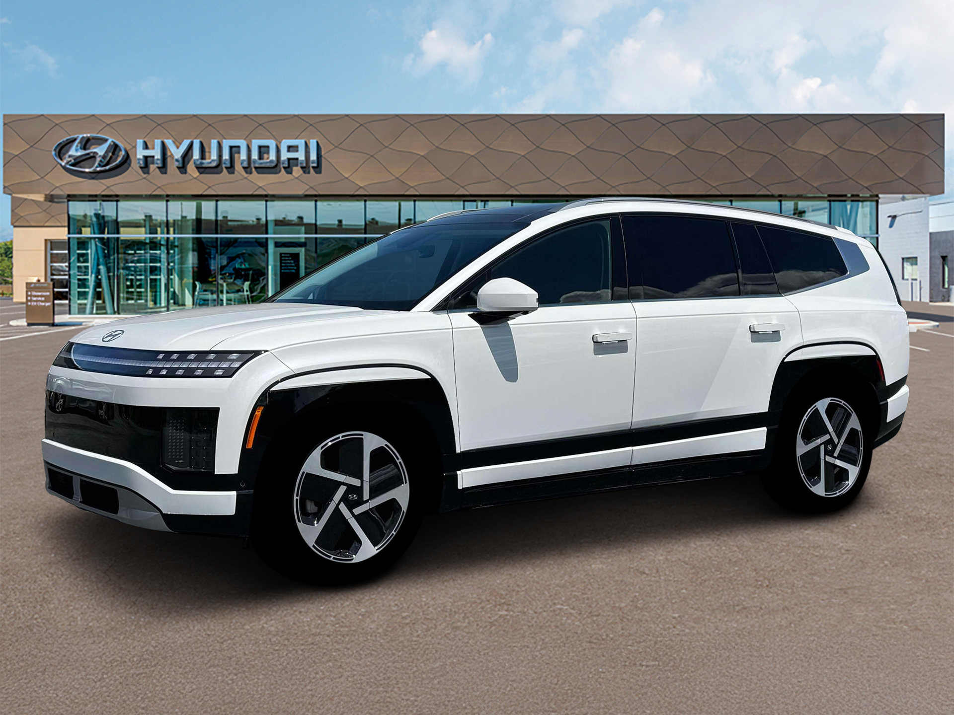 New 2026 Hyundai Ioniq 9 Limited AWD/4WD image 2