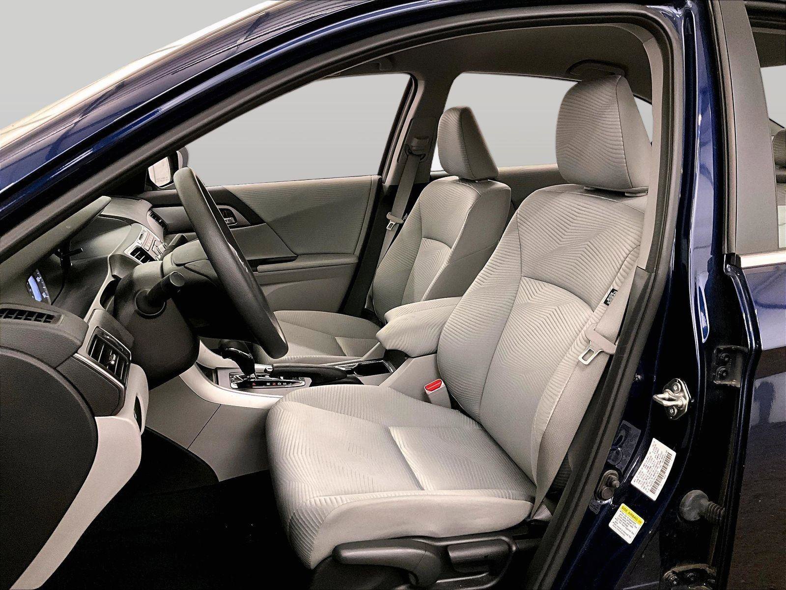 Used 2014 Honda Accord LX image 25